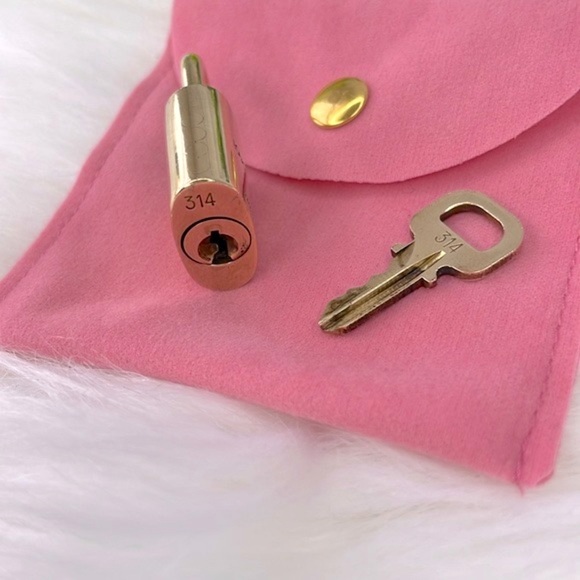 Louis Vuitton Padlock And Key #314 - Picture 8 of 9